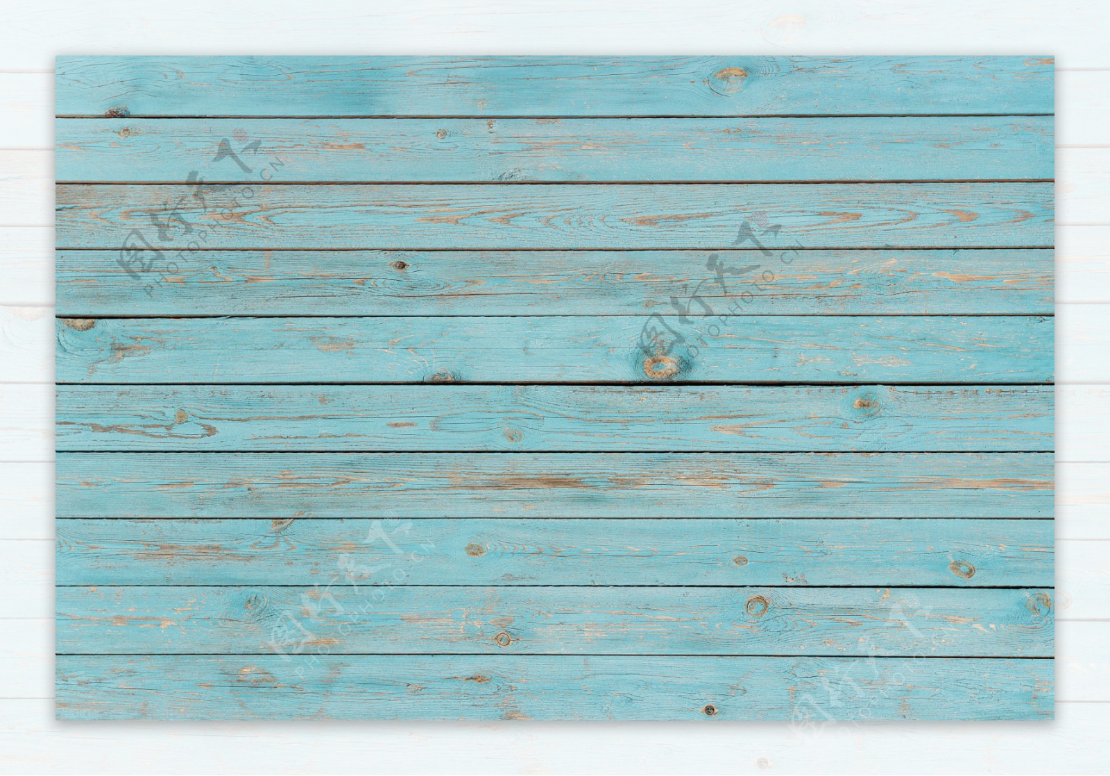 蓝绿色木板