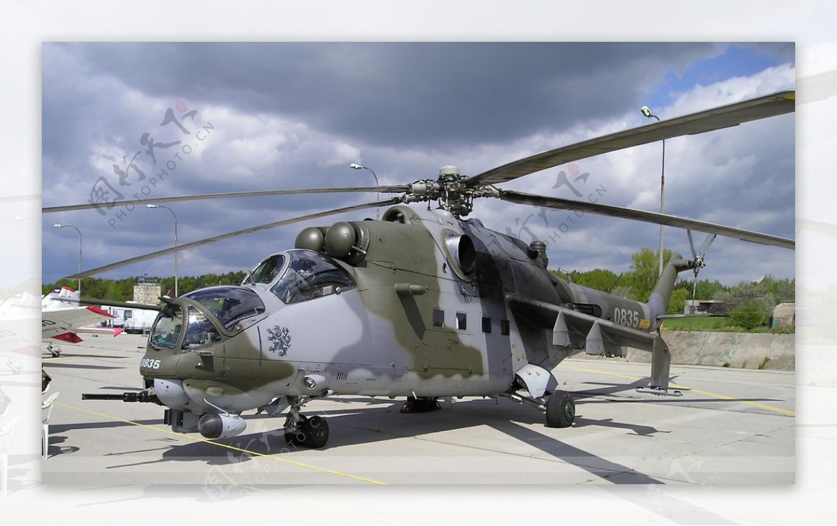 米24武装直升机