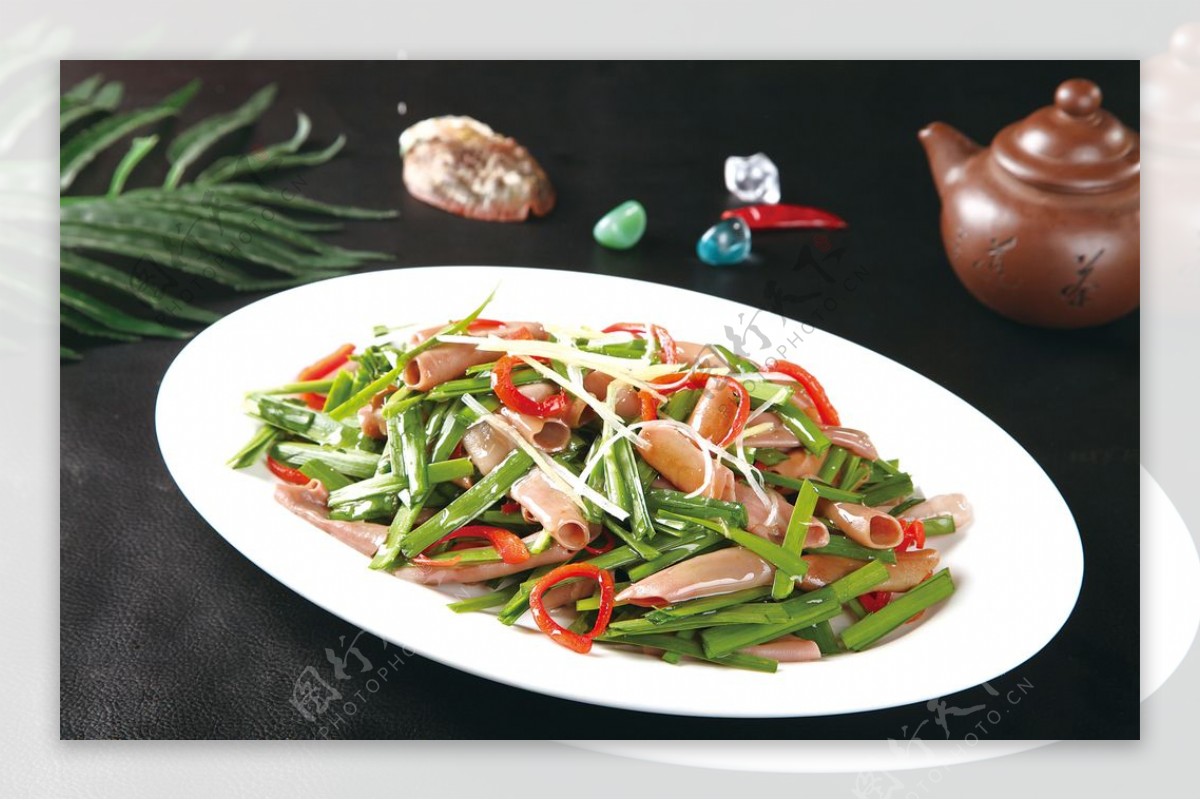 海肠炒韭菜