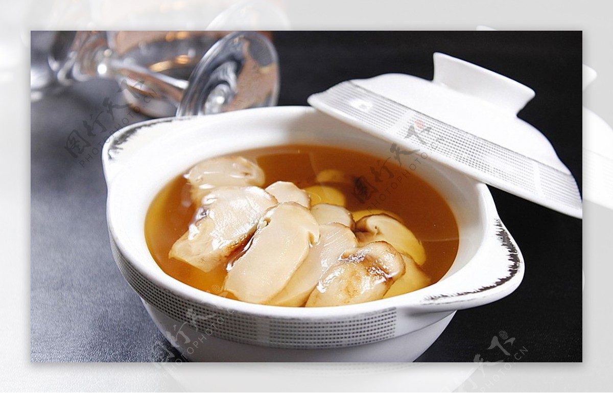 北京菜清汤松茸菌汤图片