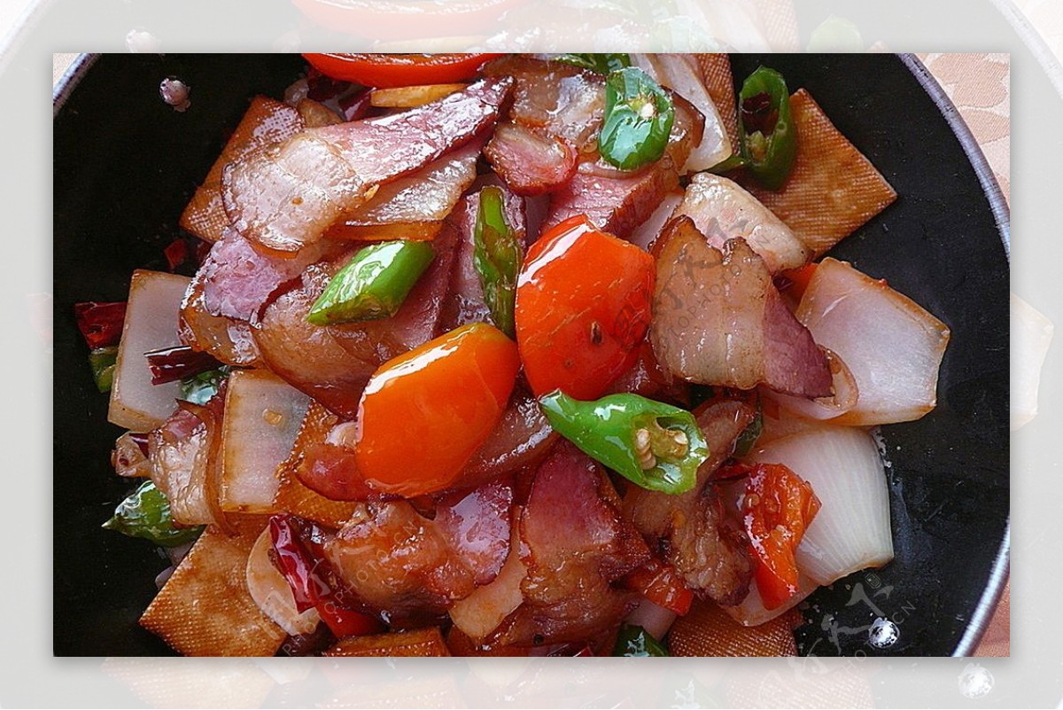 干锅香干腊肉图片