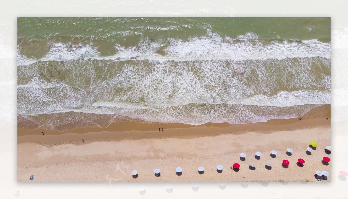 大海沙滩海浪海水风景图片