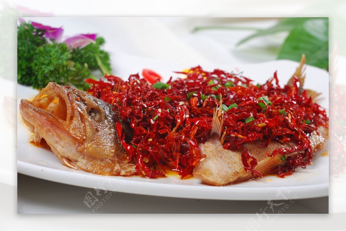 秦椒炝鱼图片