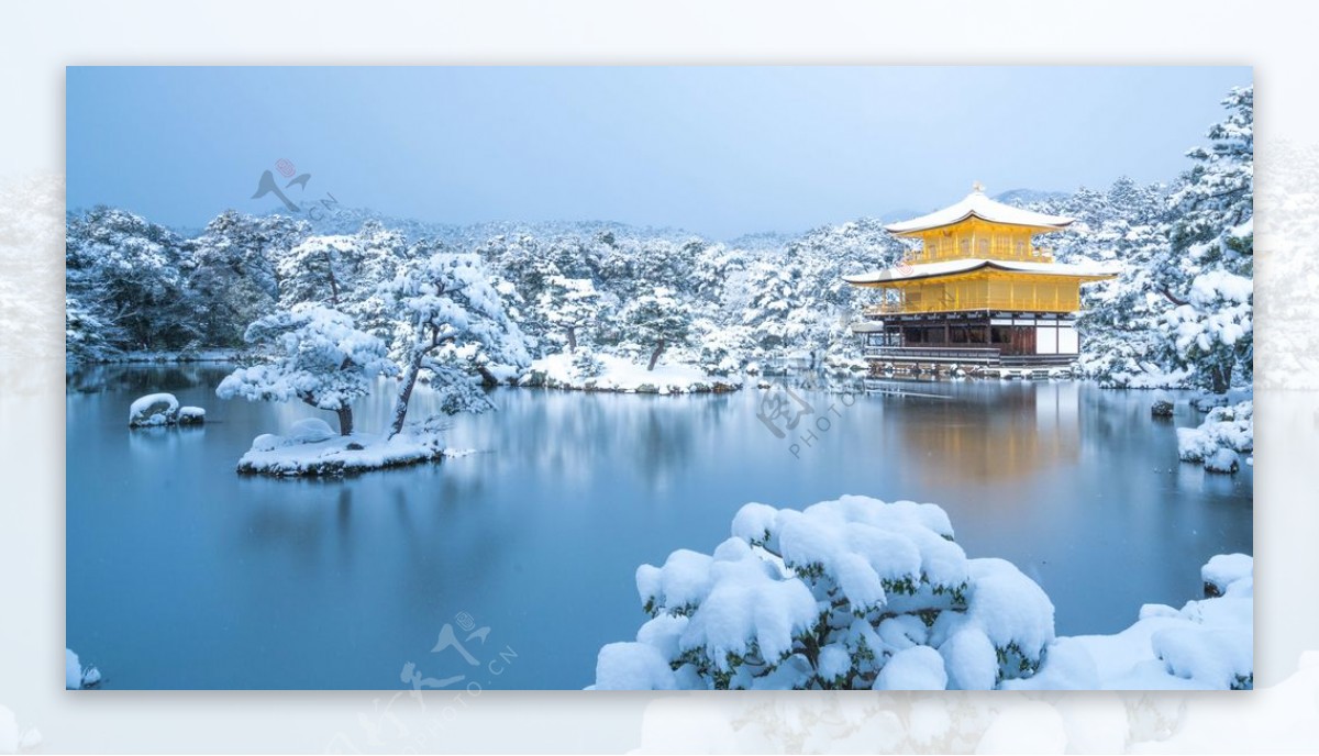 冬天湖边楼阁白雪风景图片